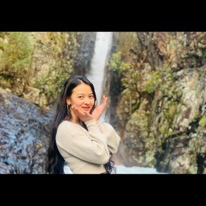 Meet your Posher, Rubina